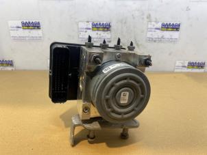 Gebruikte ABS Pomp Mercedes C Estate (S205) C-200 BlueTEC, C-200 d 1.6 16V Prijs € 151,25 Inclusief btw aangeboden door Autoparts Van De Velde