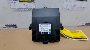 Gebruikte Deur module Mercedes A (W169) 2.0 A-160 CDI 16V Prijs € 24,20 Inclusief btw aangeboden door Autoparts Van De Velde