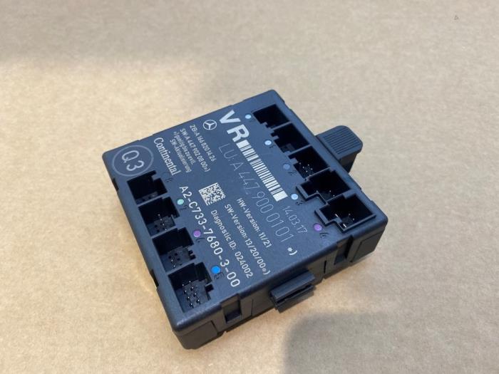 Module verrouillage central des portes Mercedes Vito
