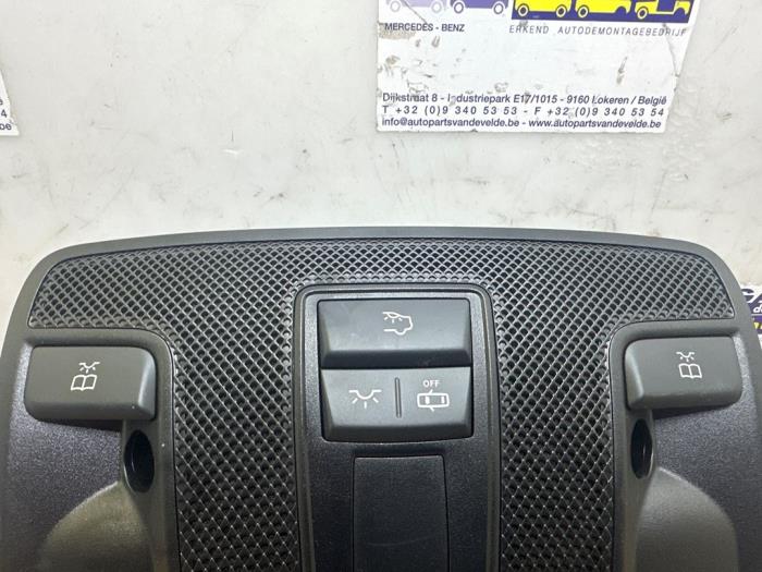 Eclairage intérieur avant Mercedes A-Klasse