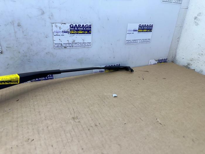 Scheibenwischerarm vorne Mercedes CLS-Klasse