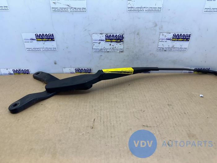 Front wiper arm Mercedes CLS-Klasse