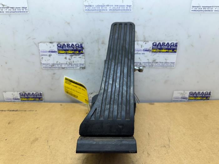 Pédale d'accélérateur Mercedes E-Klasse