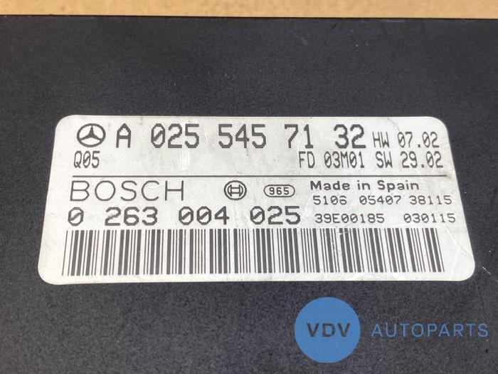 Ordinateur aide au stationnement Mercedes E-Klasse