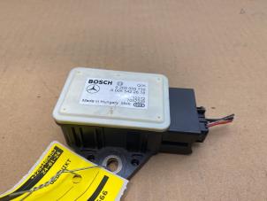 Gebruikte Snelheid Sensor Mercedes E Estate (S212) E-200 CDI 16V BlueEfficiency,BlueTEC Prijs € 60,50 Inclusief btw aangeboden door Autoparts Van De Velde