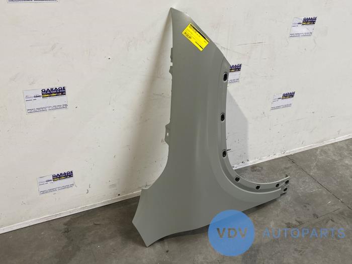 Blotnik prawy przód Mercedes GLA