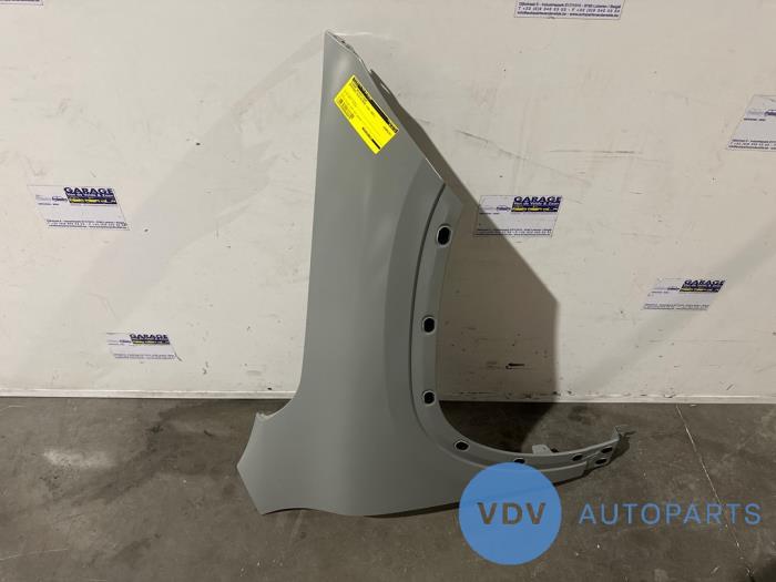 Blotnik prawy przód Mercedes GLA