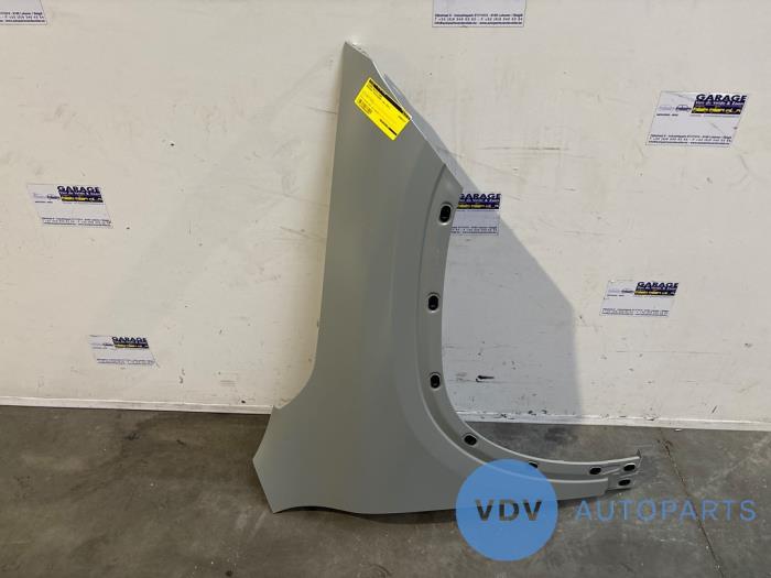 Blotnik prawy przód Mercedes GLA