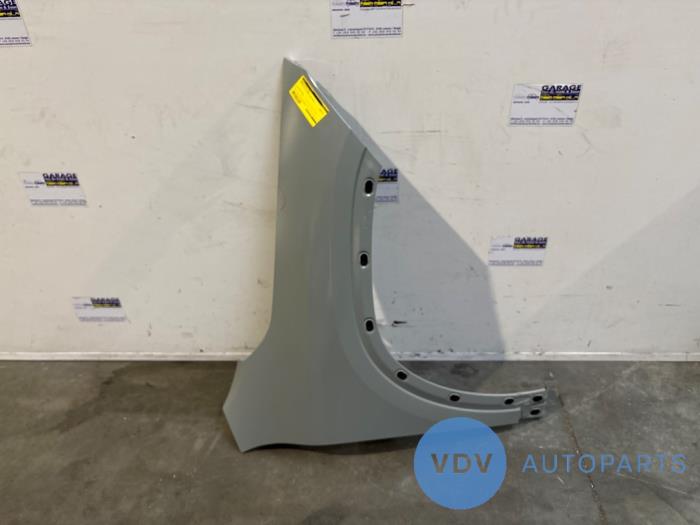 Blotnik prawy przód Mercedes GLA