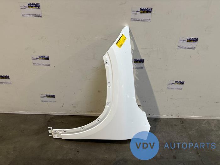 Blotnik prawy przód Mercedes GLA