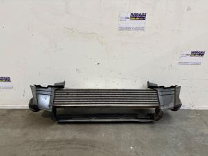 Gebruikte Intercooler Mercedes E (W211) 2.2 E-200 CDI 16V Prijs € 60,50 Inclusief btw aangeboden door Autoparts Van De Velde