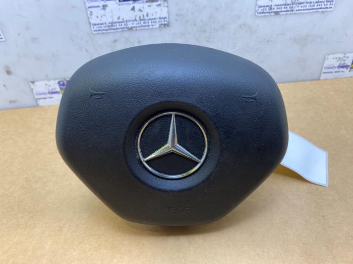 Left airbag (steering wheel) Mercedes GLA-Klasse
