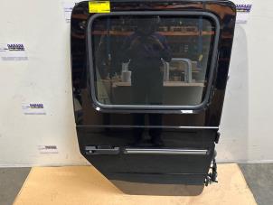 Gebruikte Deur 4Deurs rechts-achter Mercedes G (463) G 350 d V6 24V Prijs € 998,25 Inclusief btw aangeboden door Autoparts Van De Velde