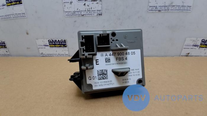 Serrure de contact + ordinateur Mercedes Vito