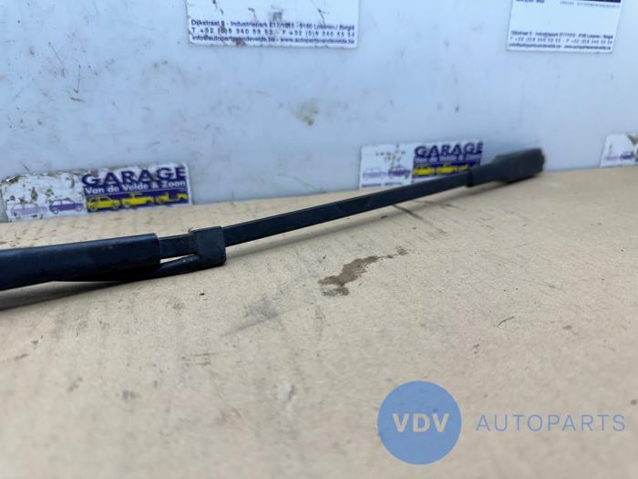 Scheibenwischerarm vorne Mercedes Sprinter