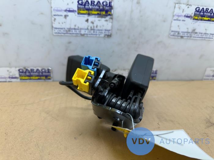 Gordelspanner midden-voor Mercedes GLA