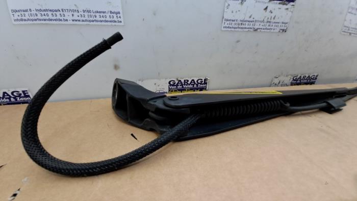 Scheibenwischerarm vorne Mercedes Vito