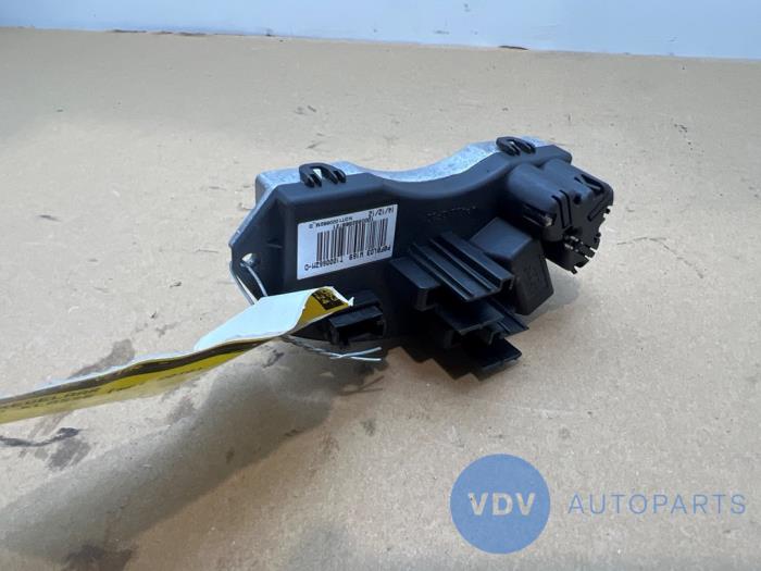 Voltage regulator Mercedes A-Klasse