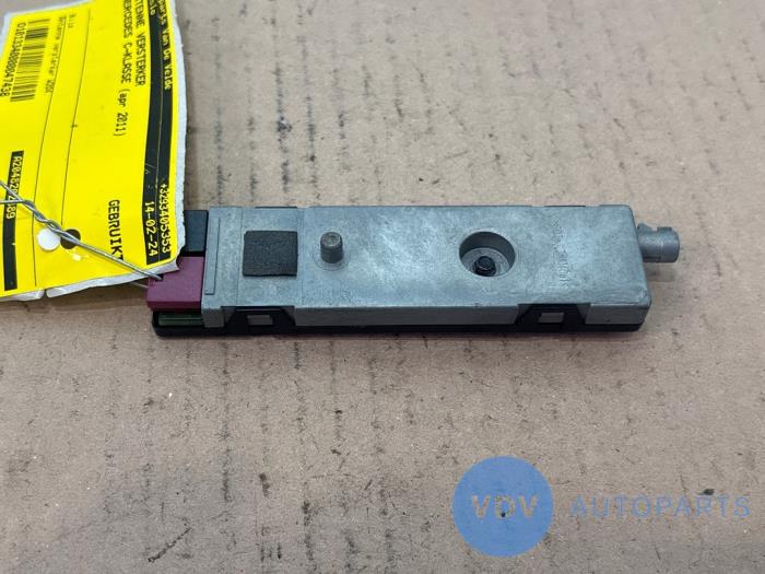 Wzmacniacz anteny Mercedes C-Klasse