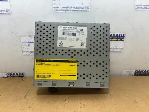 Gebruikte DAB module Mercedes E (W213) E-220d 2.0 Turbo 16V Prijs € 90,75 Inclusief btw aangeboden door Autoparts Van De Velde