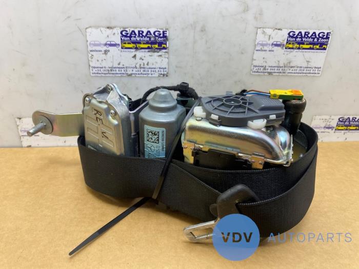 Front seatbelt, right Mercedes E-Klasse