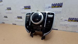 Gebruikte Bediening boordcomputer Mercedes C (W205) C-220 2.2 CDI BlueTEC, C-220 d 16V Prijs € 60,50 Inclusief btw aangeboden door Autoparts Van De Velde