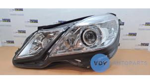 Gebruikte Koplamp links Mercedes E (W212) E-220 CDI 16V BlueEfficiency Prijs € 1.058,75 Inclusief btw aangeboden door Autoparts Van De Velde