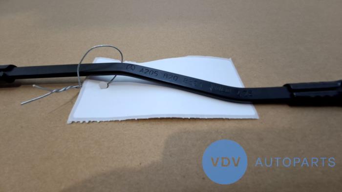 Front wiper arm Mercedes C-Klasse