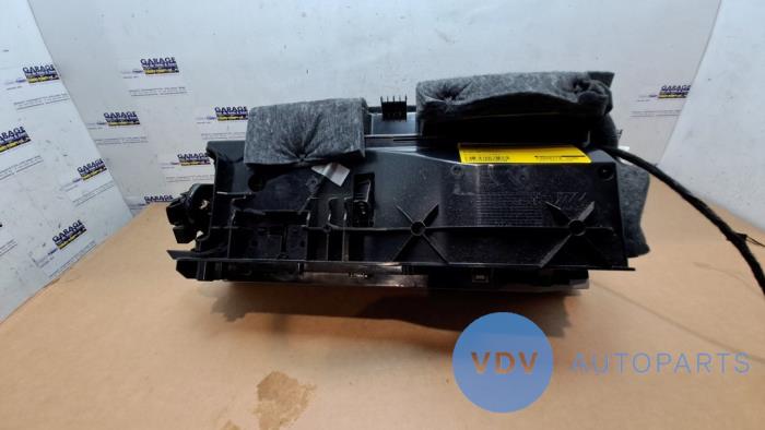 Boîte à gants Mercedes E-Klasse