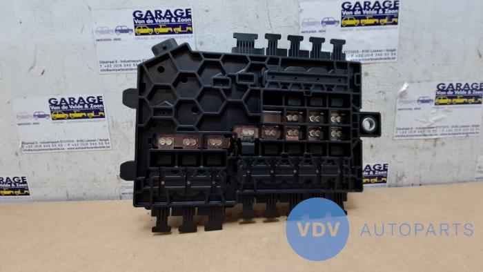 Skrzynka bezpieczników Mercedes C-Klasse