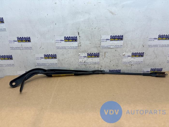 Scheibenwischerarm vorne Mercedes Sprinter