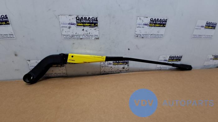 Front wiper arm Mercedes B-Klasse