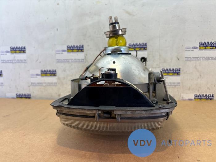 Koplamp links Mercedes 200 - 500