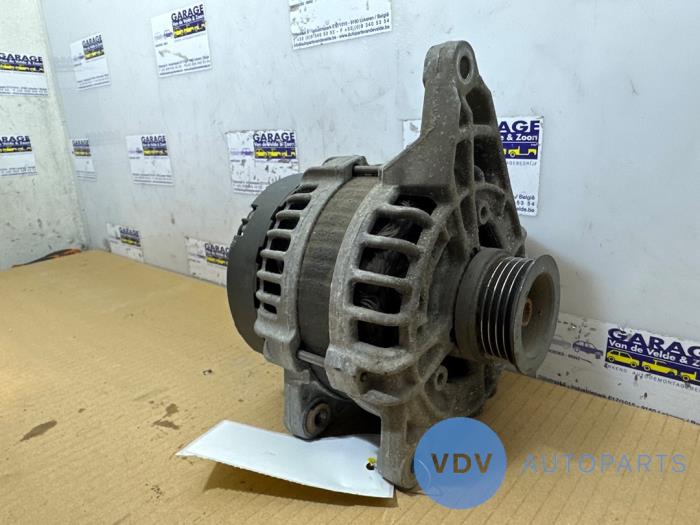 Dynamo Mercedes B-Klasse