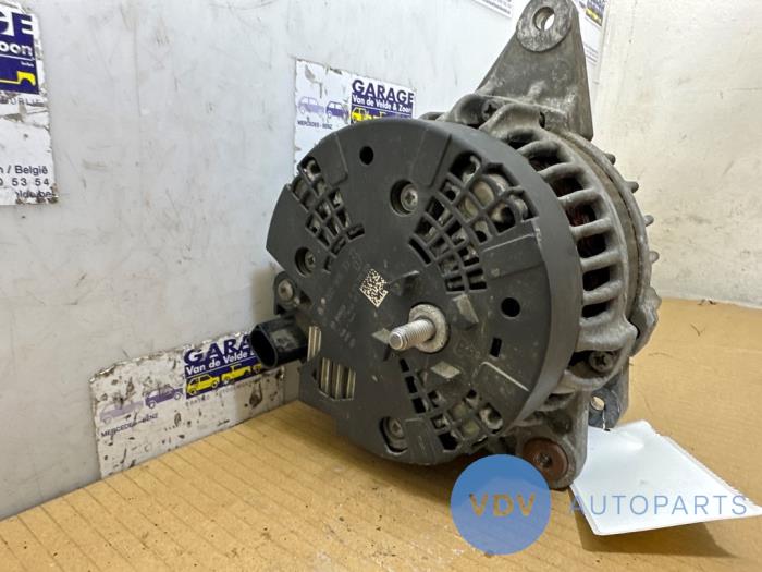 Dynamo Mercedes B-Klasse