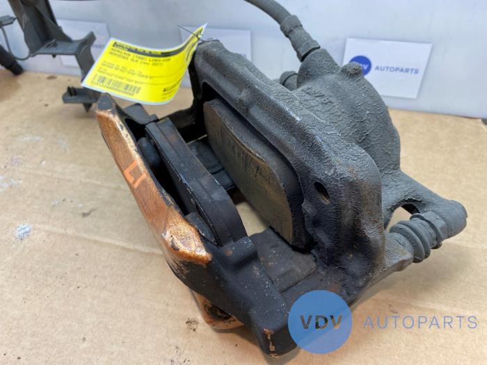Front brake calliper, left Mercedes CLA