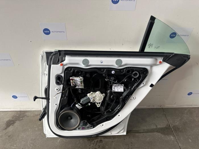 Portière 4portes arrière droite Mercedes CLA