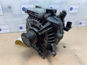 Gebruikte Alternator Mercedes E Combi (S211) 2.2 E-220 CDI 16V Prijs € 108,90 Inclusief btw aangeboden door Autoparts Van De Velde