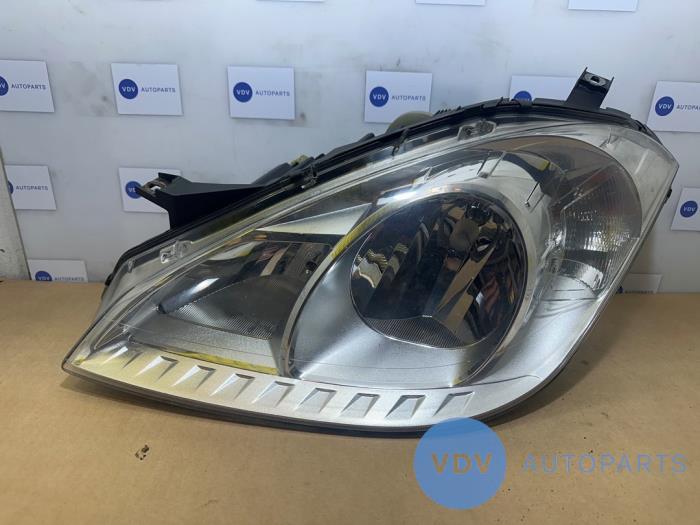 Headlight, left Mercedes A-Klasse