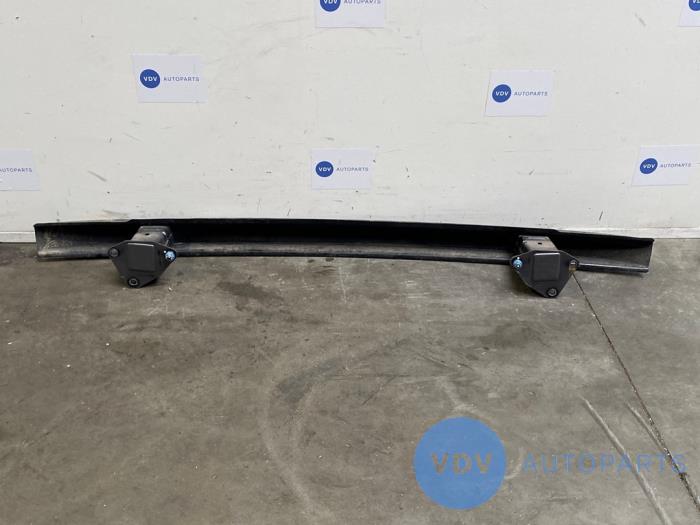 Belka podwozia tyl Mercedes A-Klasse