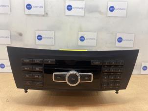 Gebruikte Radio Mercedes C (W204) 2.2 C-200 CDI 16V BlueEFFICIENCY Prijs € 102,85 Inclusief btw aangeboden door Autoparts Van De Velde