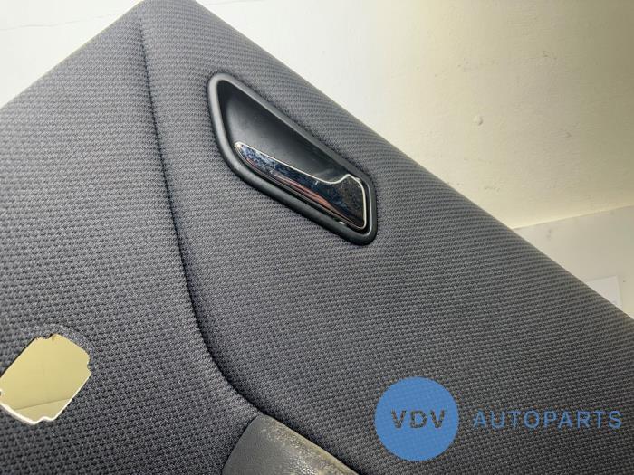 Türverkleidung 4-türig rechts hinten Mercedes A-Klasse