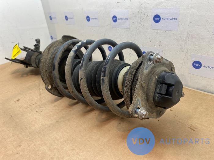 Amortisseur avant droit Mercedes B-Klasse