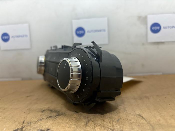 Panel sterowania nagrzewnicy Mercedes GLA