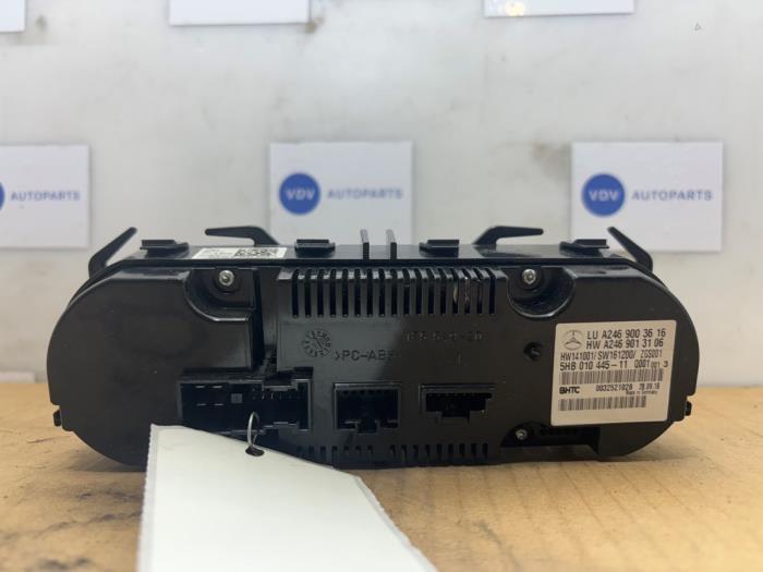 Panel sterowania nagrzewnicy Mercedes GLA