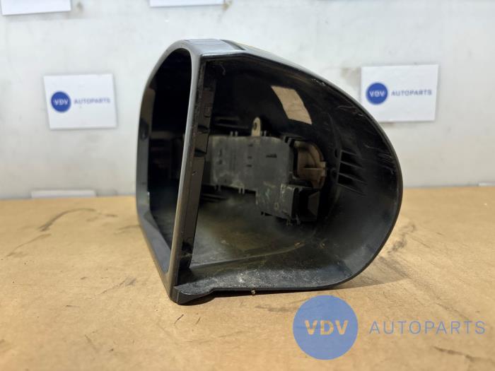 Mirror housing, left Mercedes C-Klasse