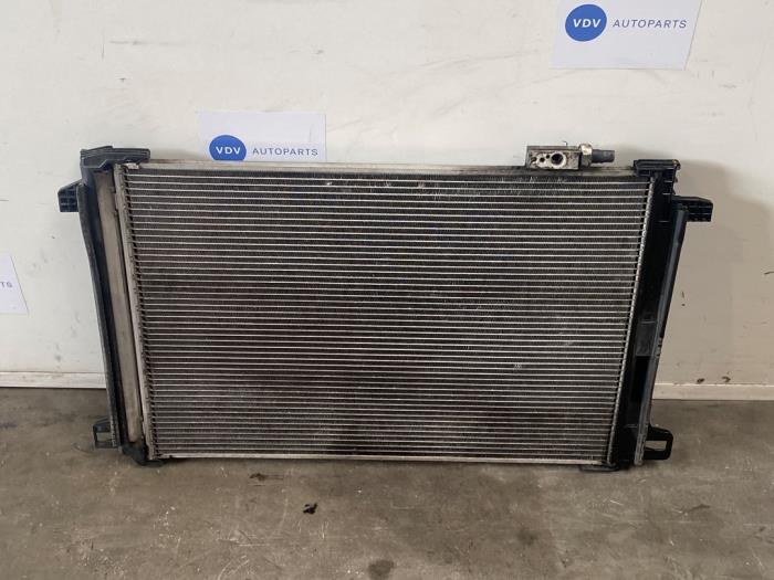 Air conditioning condenser Mercedes E-Klasse