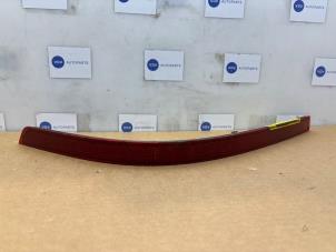 Gebruikte Bumper reflector links-achter Mercedes R (W251) 3.0 300 CDI 24V BlueEFFICIENCY Prijs € 18,15 Inclusief btw aangeboden door Autoparts Van De Velde