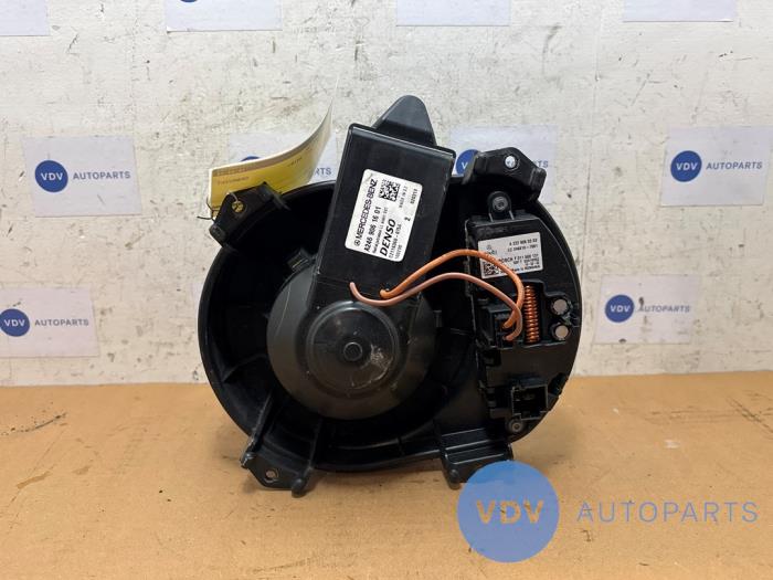 Moteur de ventilation chauffage Mercedes A-Klasse