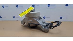 Gebruikte Motorrubber Mercedes S Lang (V223) 3.0 S-580e 24V 4-Matic Prijs € 48,40 Inclusief btw aangeboden door Autoparts Van De Velde